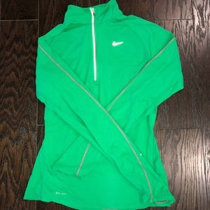 - Nike Element Dri-FIT Half-Zip Pullover Activewear